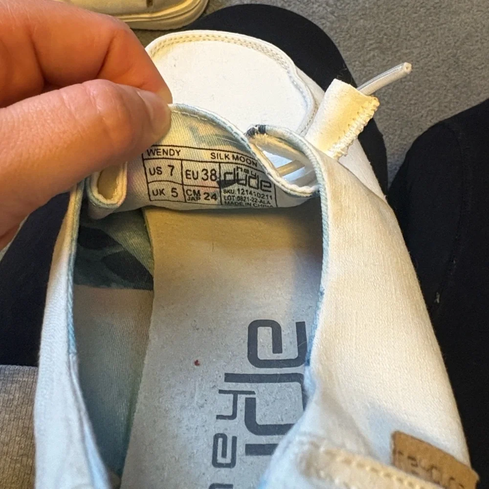 Hey Dude Wendy Shoes Size 7 in White.